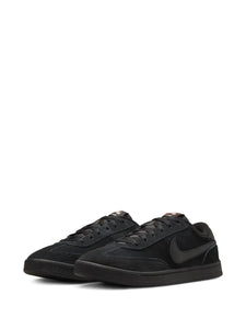 Sb Fc Classic Black Sneakers