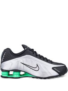 Shox R4 Sneakers