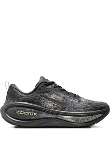 Vomero Plus Sneakers