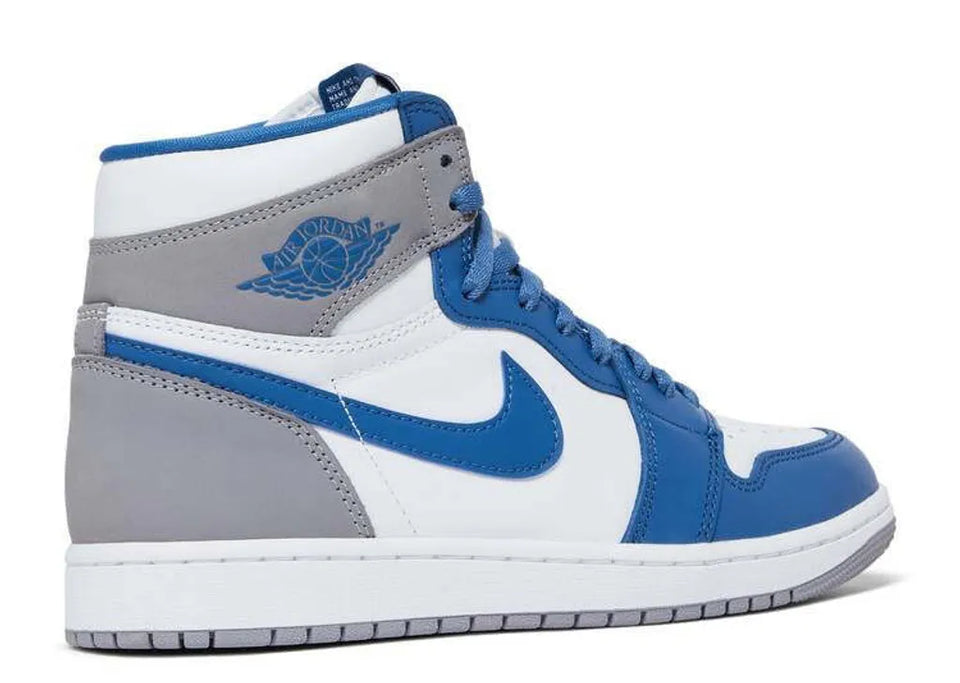 Nike Air Jordan 1 Retro High OG First in Flight Women's Shoes